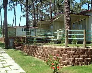 Orbitur Valado Bungalows Caravan Park
